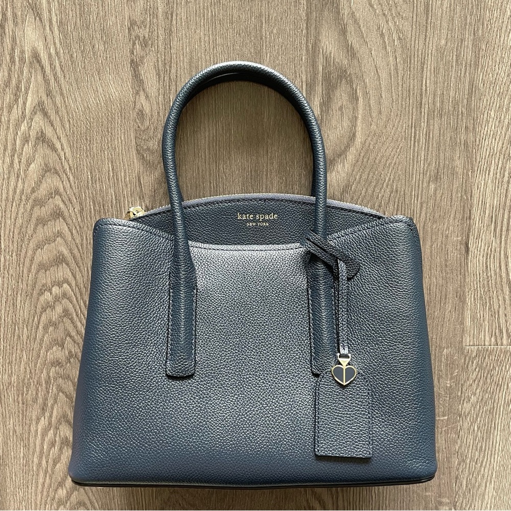 NEW Kate Spade Navy Tote with Crossbody Strap - Picture 2 of 6